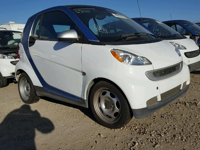 WMEEJ3BA4EK763355 - 2014 SMART FORTWO PUR WHITE photo 1