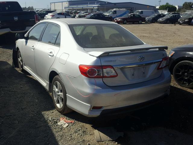 5YFBU4EE4CP028421 - 2012 TOYOTA COROLLA BA SILVER photo 3