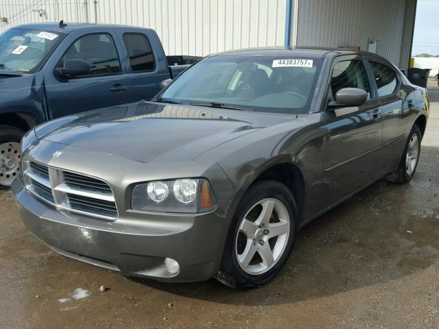 2B3CA3CV9AH107002 - 2010 DODGE CHARGER CHARCOAL photo 2