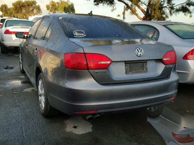 3VWDZ7AJ4BM347691 - 2011 VOLKSWAGEN JETTA SE CHARCOAL photo 3