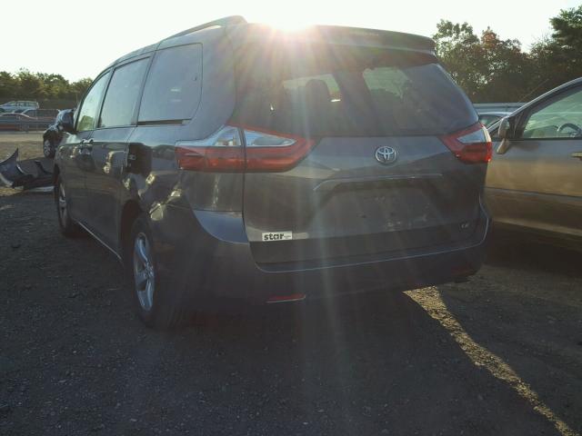 5TDKK3DC4GS737444 - 2016 TOYOTA SIENNA LE GRAY photo 3