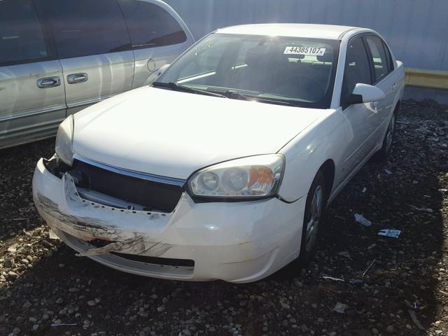 1G1ZT51866F102577 - 2006 CHEVROLET MALIBU WHITE photo 2