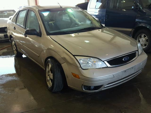 1FAFP34N96W161844 - 2006 FORD FOCUS ZX4 TAN photo 1