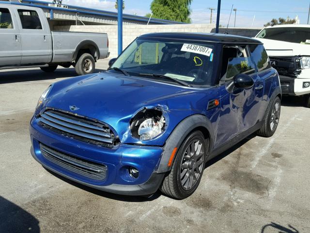 WMWSU3C53DT370432 - 2013 MINI COOPER BLUE photo 2