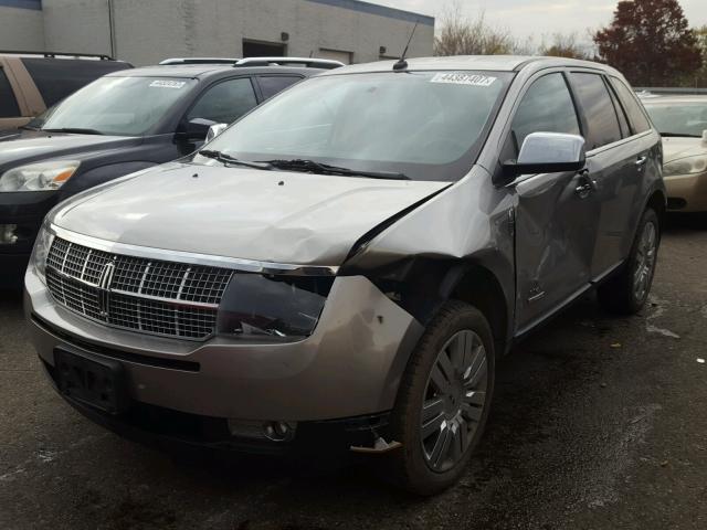 2LMDU68CX8BJ03279 - 2008 LINCOLN MKX GRAY photo 2