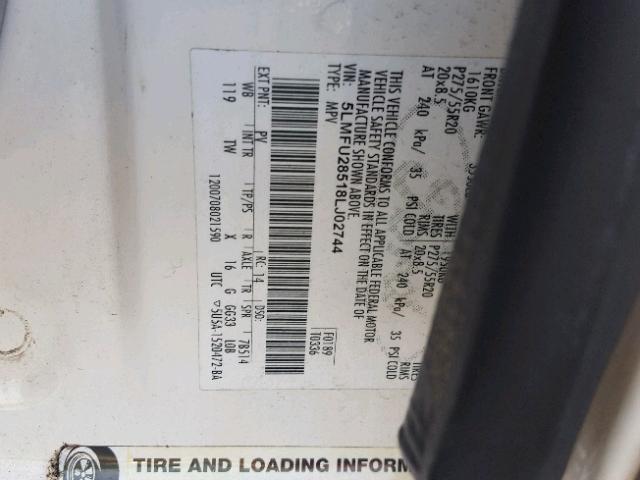 5LMFU28518LJ02744 - 2008 LINCOLN NAVIGATOR Biały zdjęcie 10