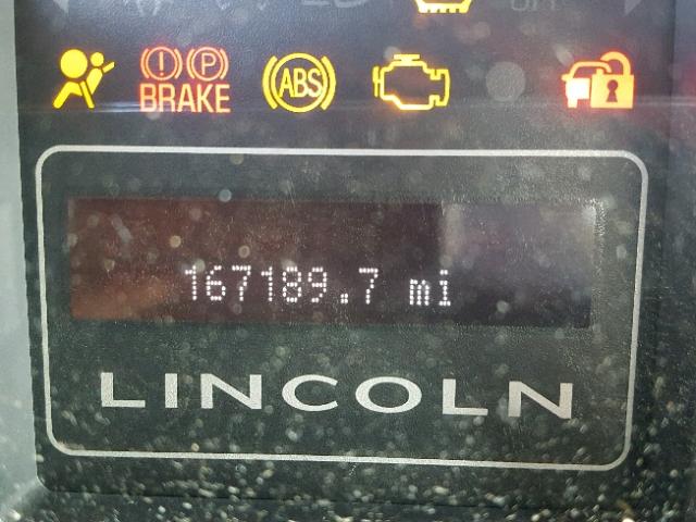 5LMFU28518LJ02744 - 2008 LINCOLN NAVIGATOR Biały zdjęcie 8