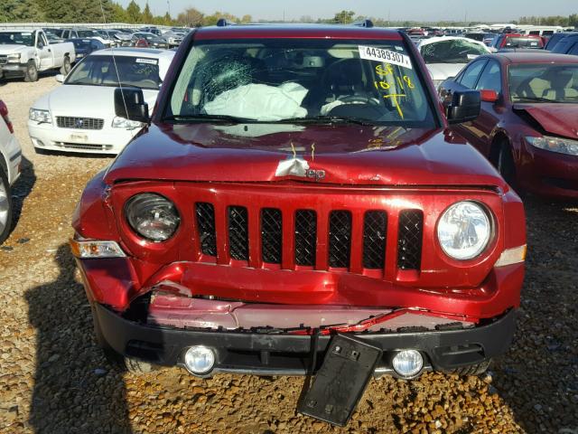 1C4NJRFB8GD511152 - 2016 JEEP PATRIOT LA MAROON photo 7