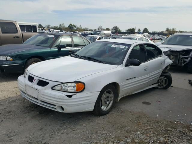 1G2NF52F82C200309 - 2002 PONTIAC GRAND AM S WHITE photo 2