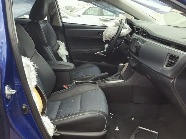 5YFBURHEXEP118913 - 2014 TOYOTA COROLLA L BLUE photo 5