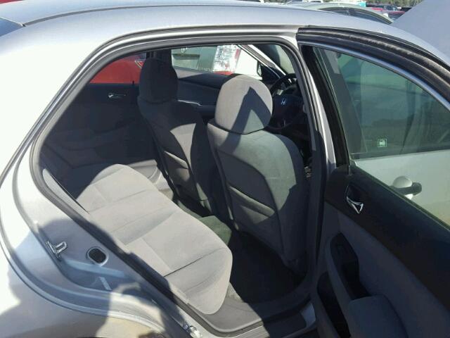 1HGCM56177A010772 - 2007 HONDA ACCORD VAL SILVER photo 6