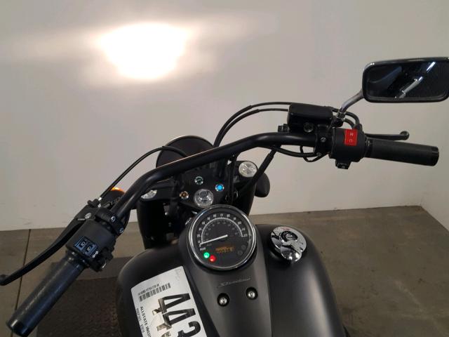 JH2RC5379JK800507 - 2018 HONDA VT750 C2B BLACK photo 8