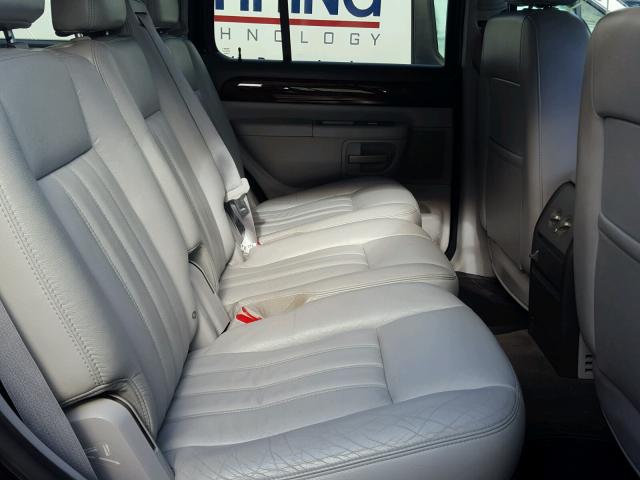 5LMEU68H04ZJ43970 - 2004 LINCOLN AVIATOR 黑色 照片 6