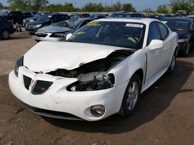 2G2WP552671176017 - 2007 PONTIAC GRAND PRIX WHITE photo 2