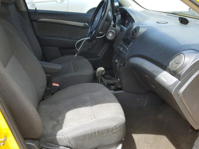 KL1TD5DE0AB117854 - 2010 CHEVROLET AVEO LS YELLOW photo 5