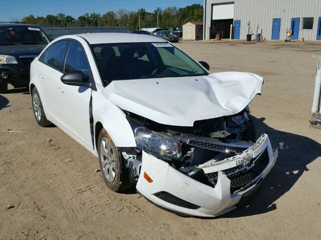 1G1PA5SHXE7274700 - 2014 CHEVROLET CRUZE LS WHITE photo 1