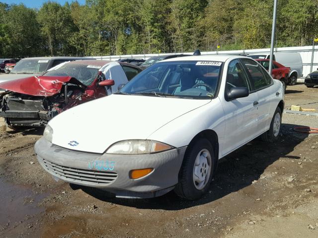 3G1JC524XTS883359 - 1996 CHEVROLET CAVALIER WHITE photo 2