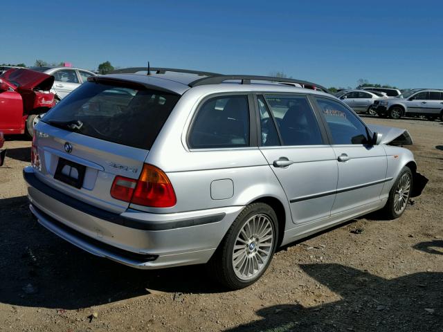 WBAEP33412PF00258 - 2002 BMW 325 XIT SILVER photo 4