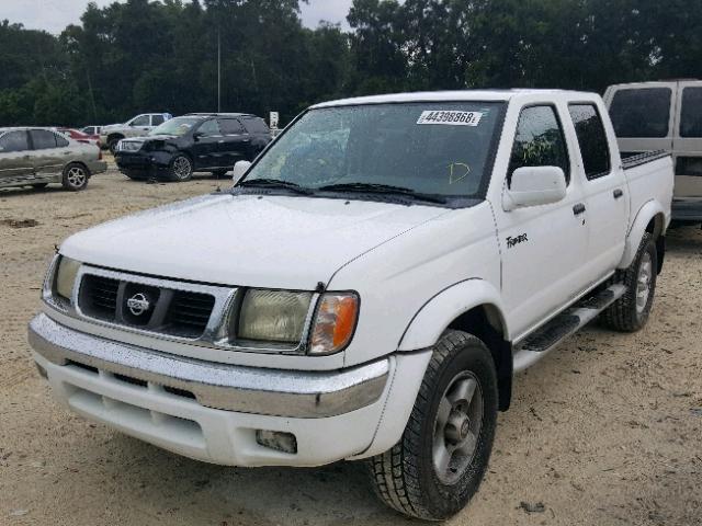 1N6ED27TXYC337952 - 2000 NISSAN FRONTIER C WHITE photo 2