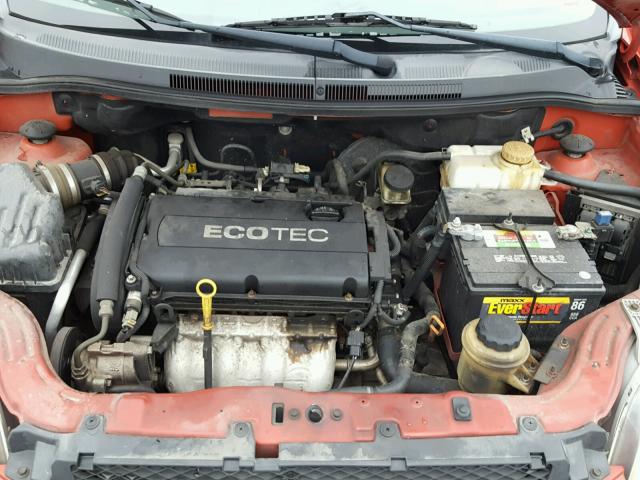 KL1TD5DE6AB072872 - 2010 CHEVROLET AVEO LS RED photo 7