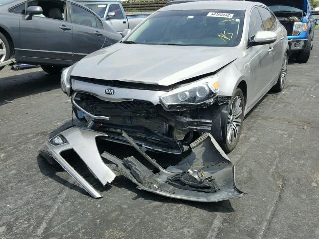 KNALN4D72E5164824 - 2014 KIA CADENZA PR SILVER photo 2