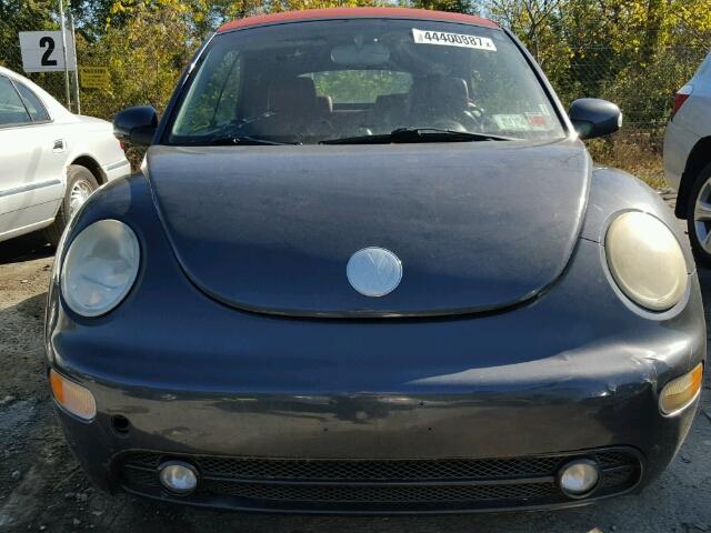 3VWCM31YX5M356173 - 2005 VOLKSWAGEN NEW BEETLE 双色 照片 9