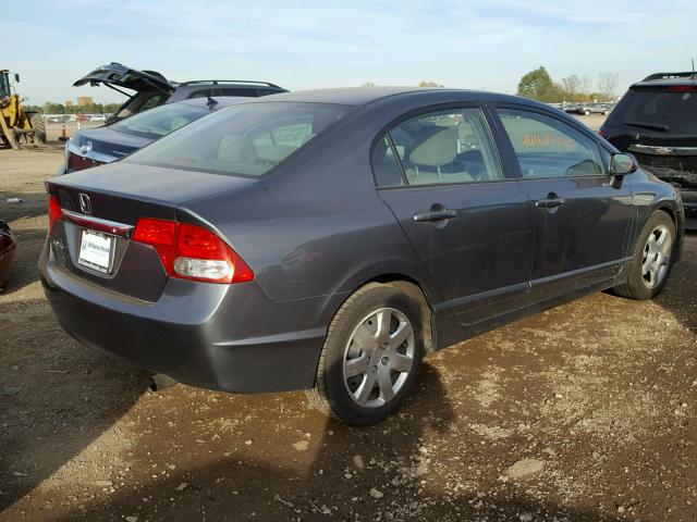 19XFA165X9E048609 - 2009 HONDA CIVIC LX GRAY photo 4