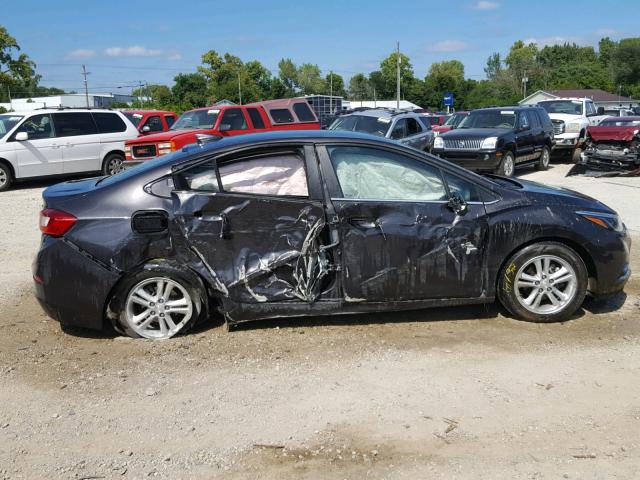 1G1BE5SM8H7271553 - 2017 CHEVROLET CRUZE LT CHARCOAL photo 9