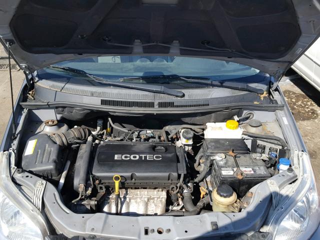 KL1TD6DE7BB235066 - 2011 CHEVROLET AVEO LS GRAY photo 7