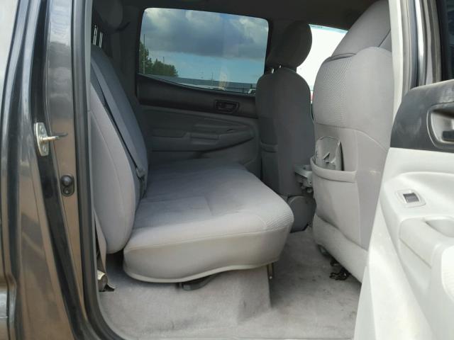 3TMLU4EN8AM047210 - 2010 TOYOTA TACOMA DOU GRAY photo 6