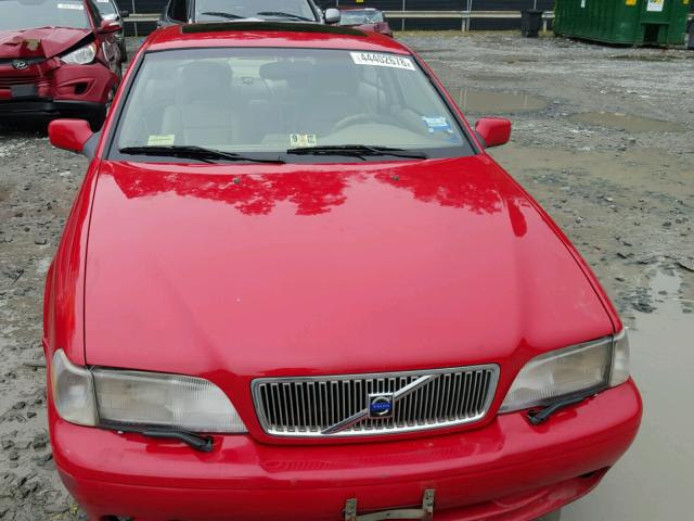 YV1NK53DX1J026820 - 2001 VOLVO C70 TURBO RED photo 9