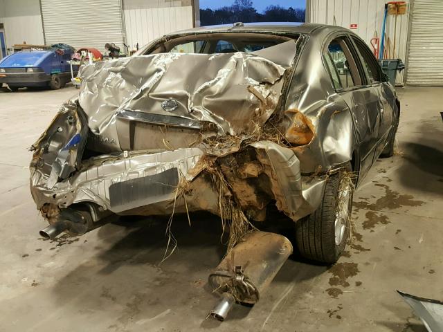 1N4BL11D55N924893 - 2005 NISSAN ALTIMA BROWN photo 9