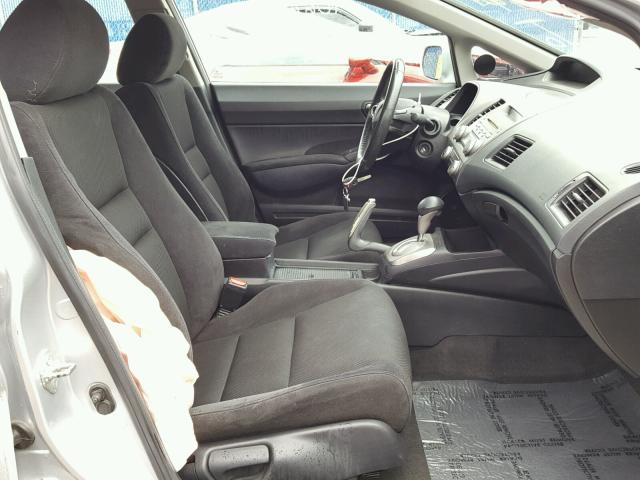 19XFA1F69BE027992 - 2011 HONDA CIVIC LX-S 银色 照片 5