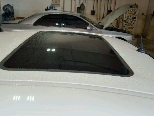 2G2WR524341225234 - 2004 PONTIAC GRAND PRIX WHITE photo 9