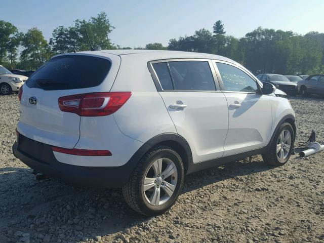 KNDPB3A29C7333996 - 2012 KIA SPORTAGE B WHITE photo 4