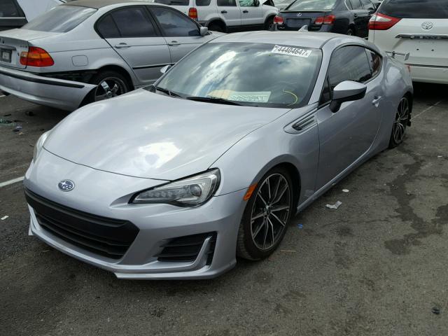 JF1ZCAB13H9604259 - 2017 SUBARU BRZ 2.0 PR SILVER photo 2