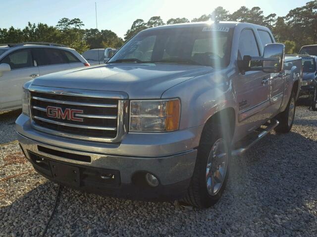 3GTP1VE01DG106749 - 2013 GMC SIERRA C15 SILVER photo 2