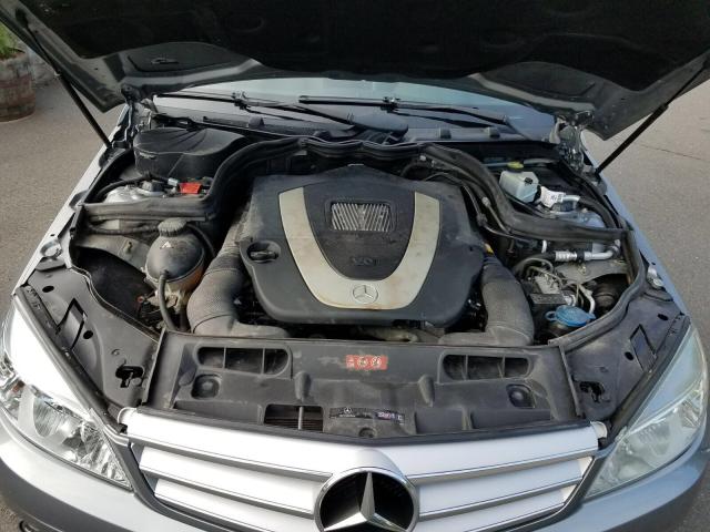 WDDGF81X79R081584 - 2009 MERCEDES-BENZ C GRAY photo 9