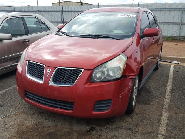 5Y2SP6E06AZ419340 - 2010 PONTIAC VIBE RED photo 9