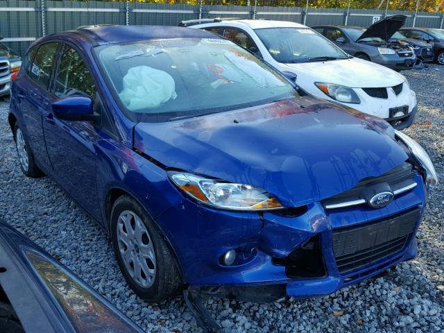 1FAHP3K28CL229095 - 2012 FORD FOCUS SE BLUE photo 1