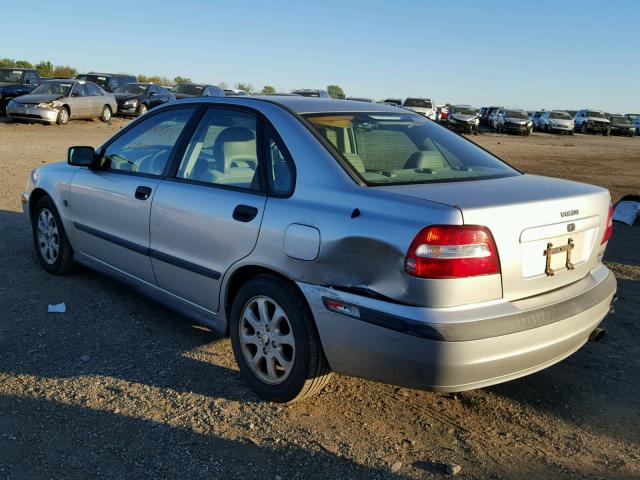 YV1VS29592F846390 - 2002 VOLVO S40 SILVER photo 3