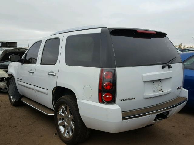 1GKFK63898J192389 - 2008 GMC YUKON DENA WHITE photo 3