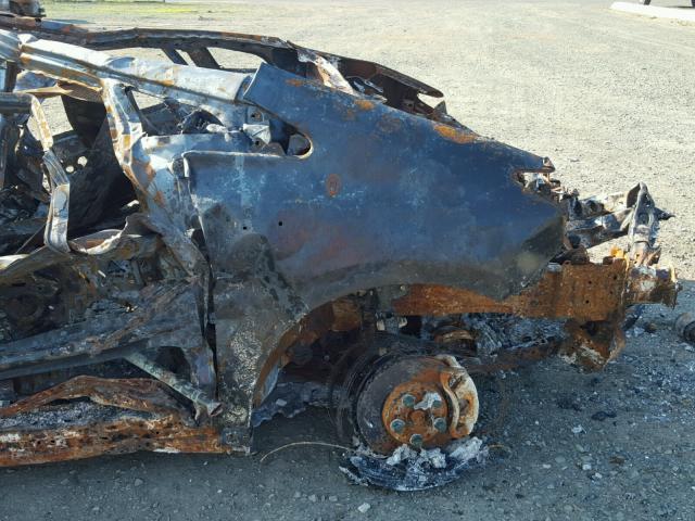 JTDZN3EU1HJ060560 - 2017 TOYOTA PRIUS V BURN photo 9