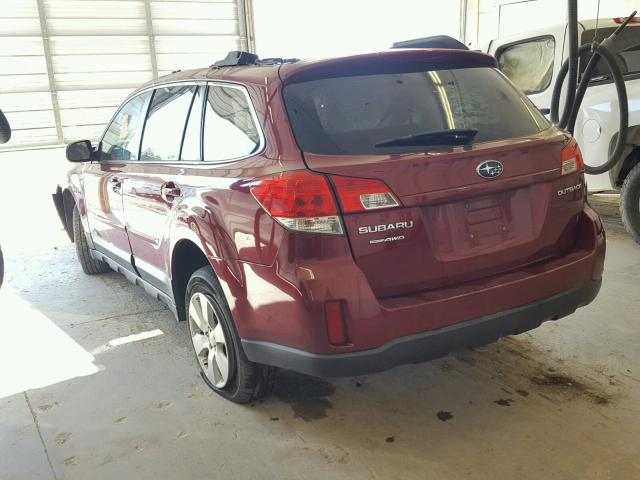 4S4BRCCC8B3441331 - 2011 SUBARU OUTBACK MAROON photo 3