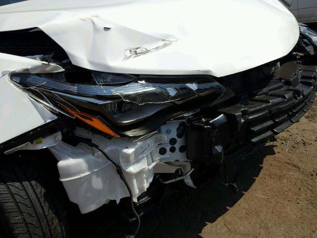 4T1BK1FK8GU576449 - 2016 TOYOTA CAMRY XSE WHITE photo 9