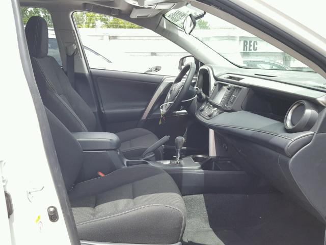 JTMWFREV3JJ168695 - 2018 TOYOTA RAV4 ADVEN 白色 照片 5