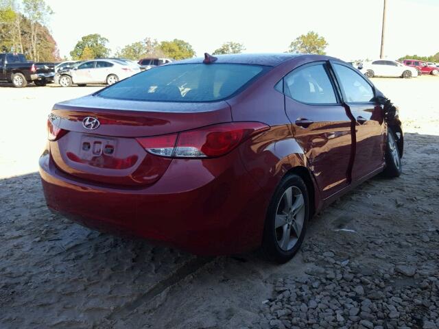 KMHDH4AEXDU739298 - 2013 HYUNDAI ELANTRA GL RED photo 4