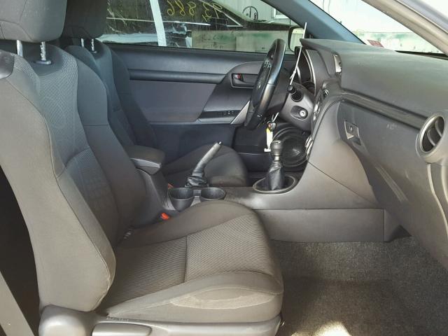 JTKJF5C79B3016331 - 2011 TOYOTA SCION TC 银色 照片 5