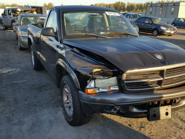 1B7FL16X82S660564 - 2002 DODGE DAKOTA BAS BLACK photo 1