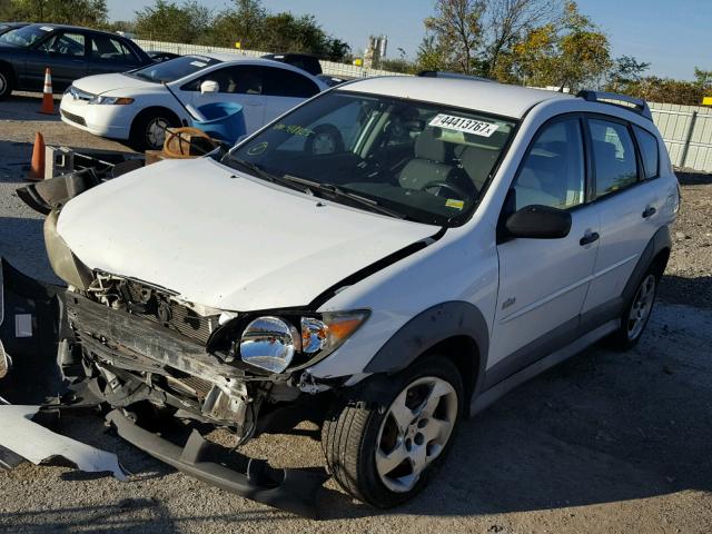 5Y2SM678X6Z418825 - 2006 PONTIAC VIBE WHITE photo 2